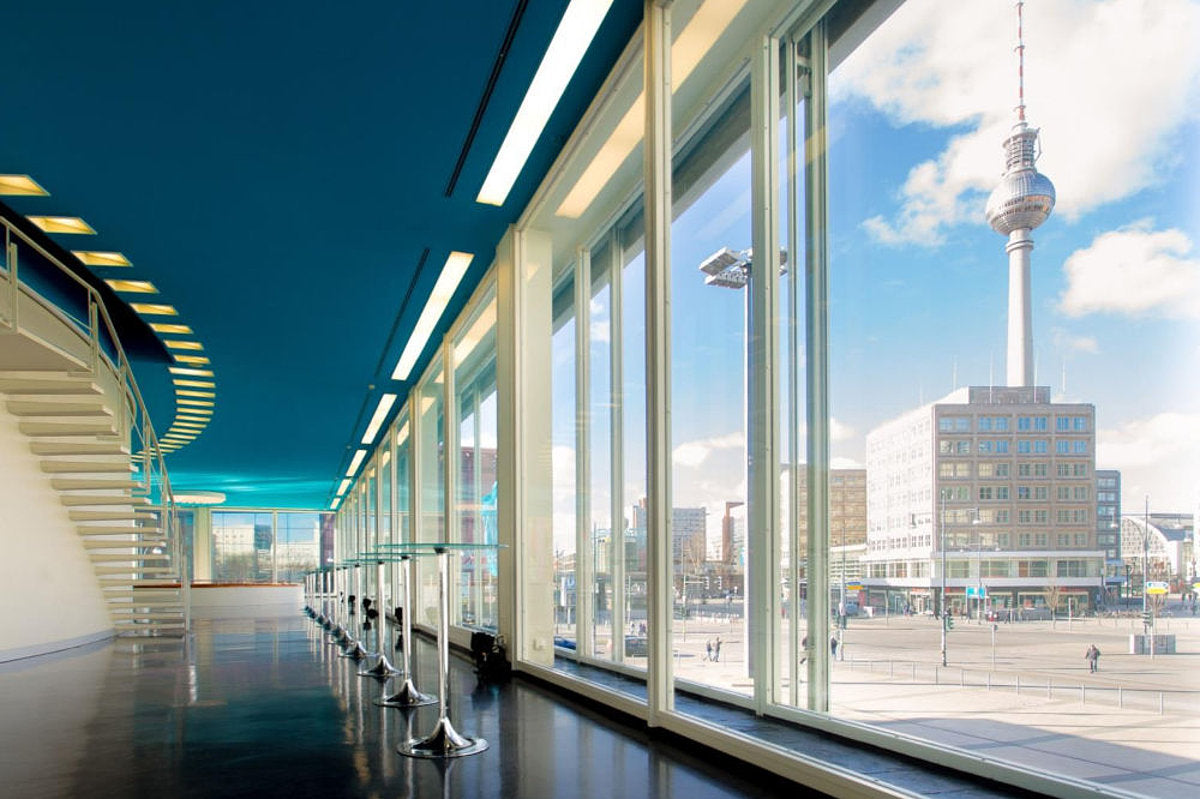 DGBT Kongress Berlin 2026 Location mit Blick auf Fernsehturm – Ästhetische Medizin, Exosomen Skincare, Anti-Aging Technologien von CELONIQUE